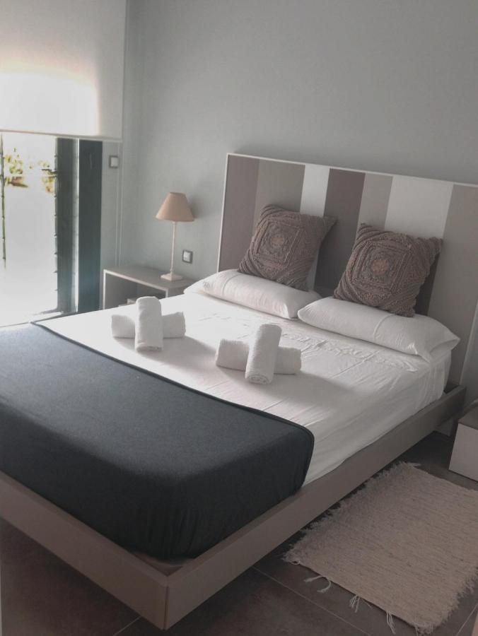 Infinity Luxury Sea View Apartment With Private Garden Arenales del Sol Exterior photo