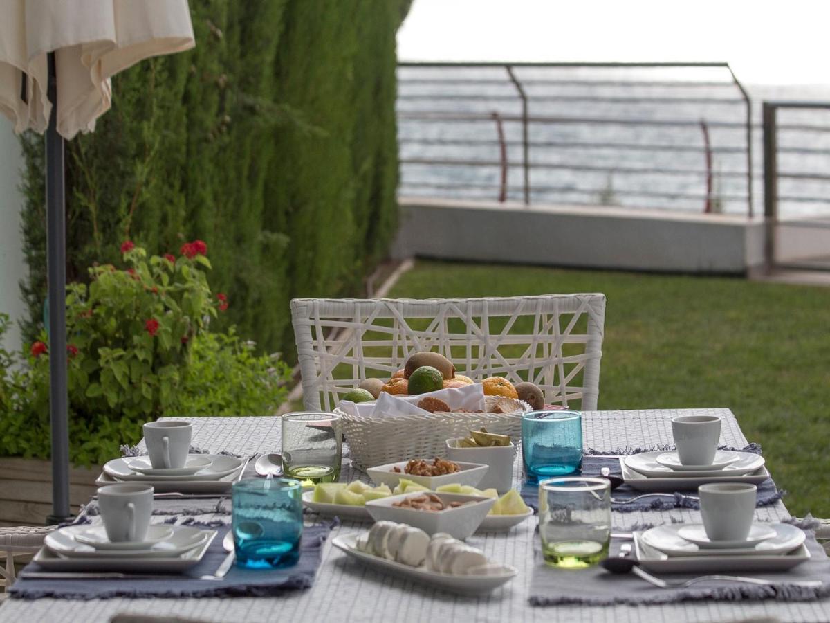 Infinity Luxury Sea View Apartment With Private Garden Arenales del Sol Exterior photo